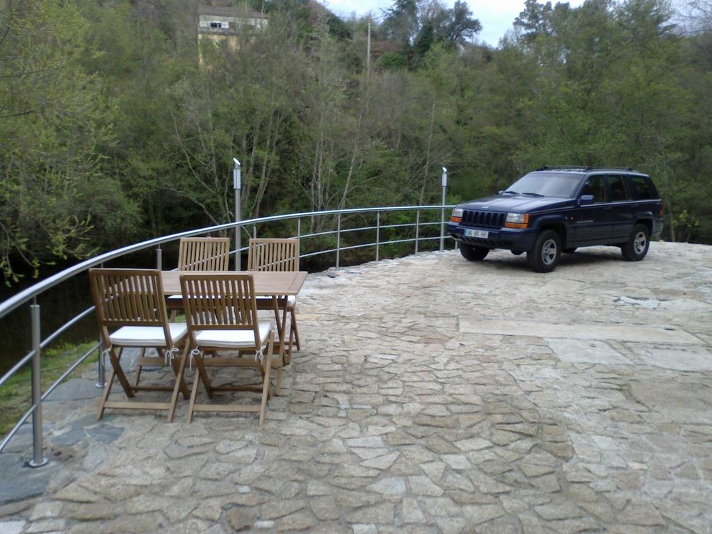 Affittacamere Moinho Da Ponte Velha Bragança Esterno foto